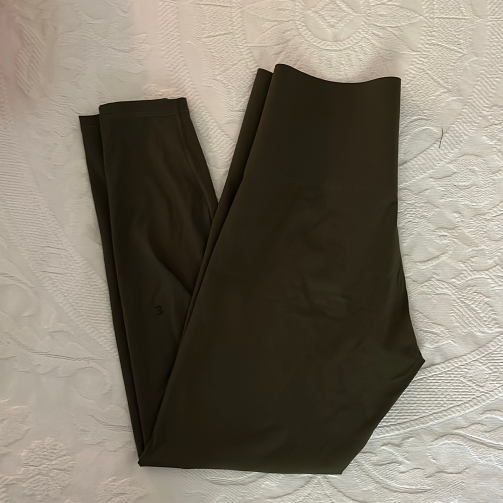 Everlane Perform Tights